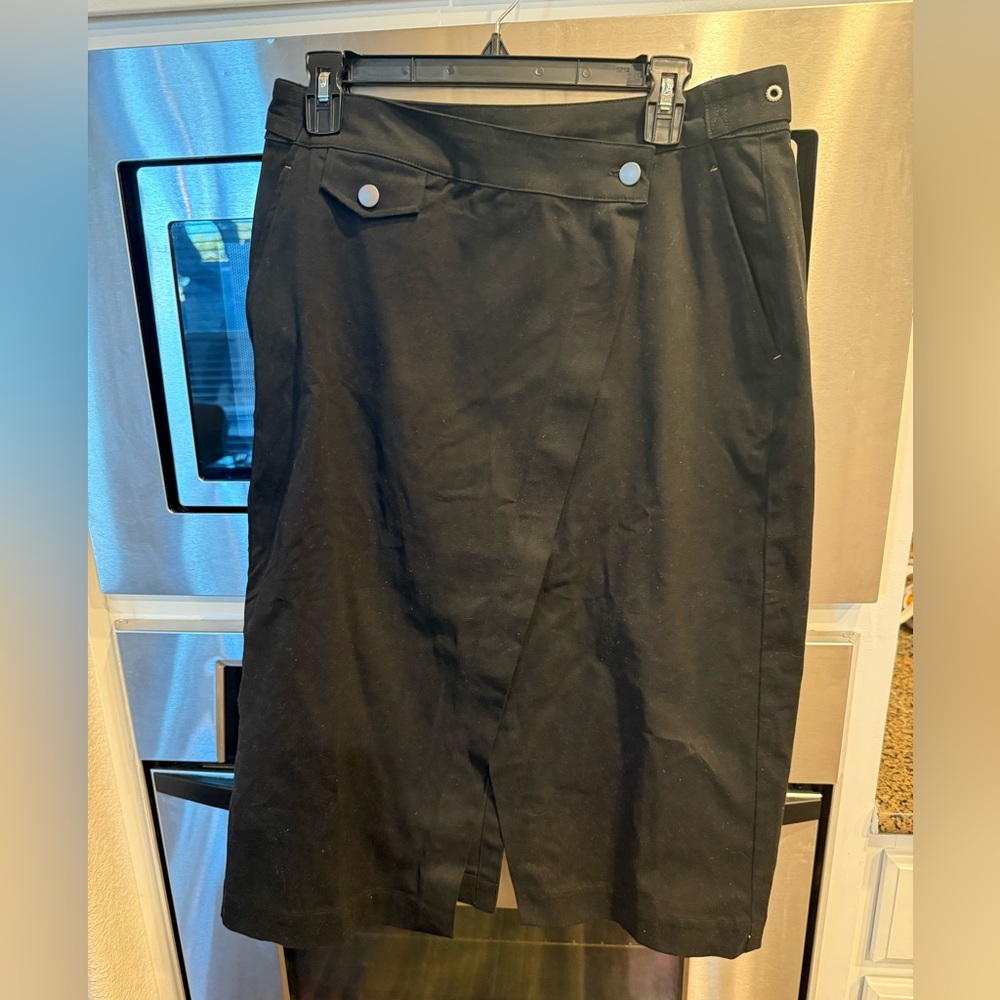 Wild Fang COTTON TWILL UTILITY WRAP SKIRT